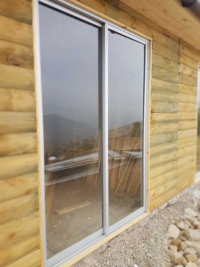 Ventana de aluminio.