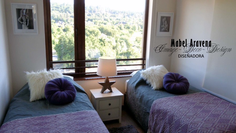 Vista amplia dormitorio