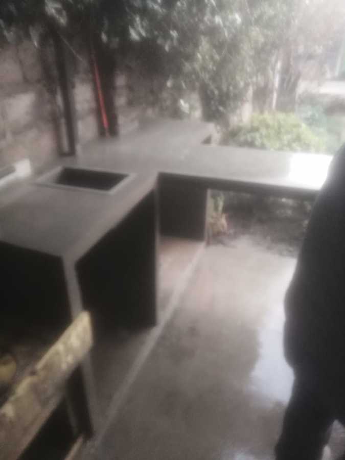 Vitrificado de mesón y sector lava copas