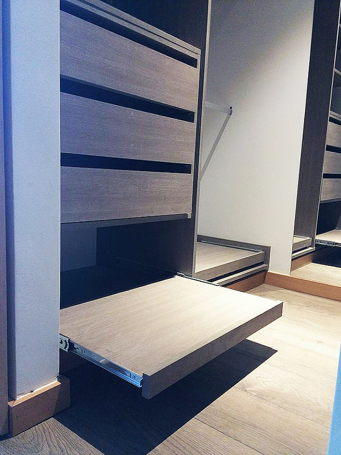 W. Closet.
