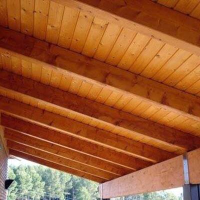Construccion de Cebertizo de Madera