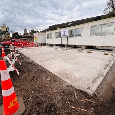 Habilitación de estacionamiento con radier de hormigón