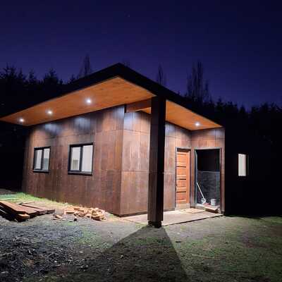 Fachada Nocturna