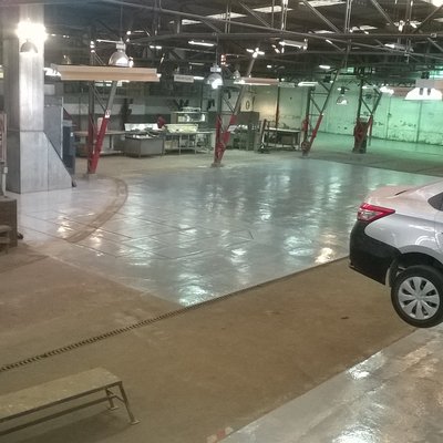 Pisos Epoxicos, Taller de Indumotora One S.A.
