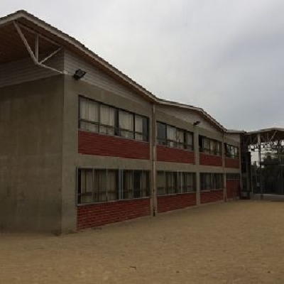 Sistema de Toldos Vela – Patio Principal Colegio