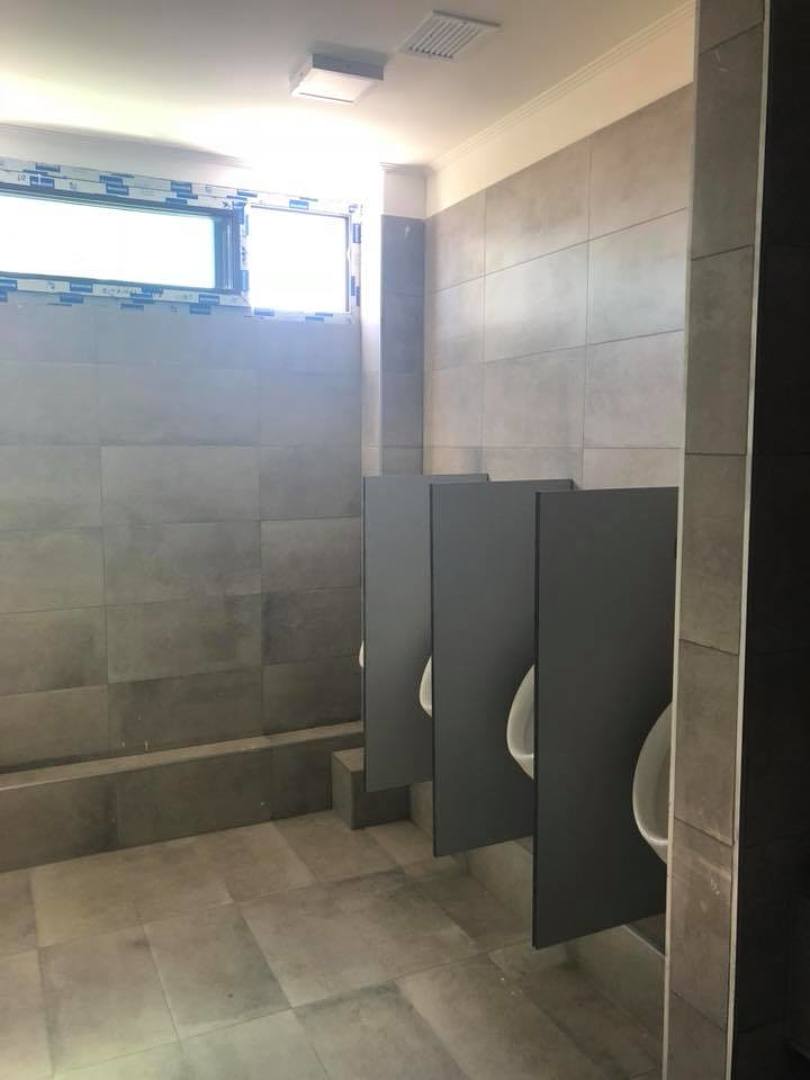 Baños piso 2 para alumnos