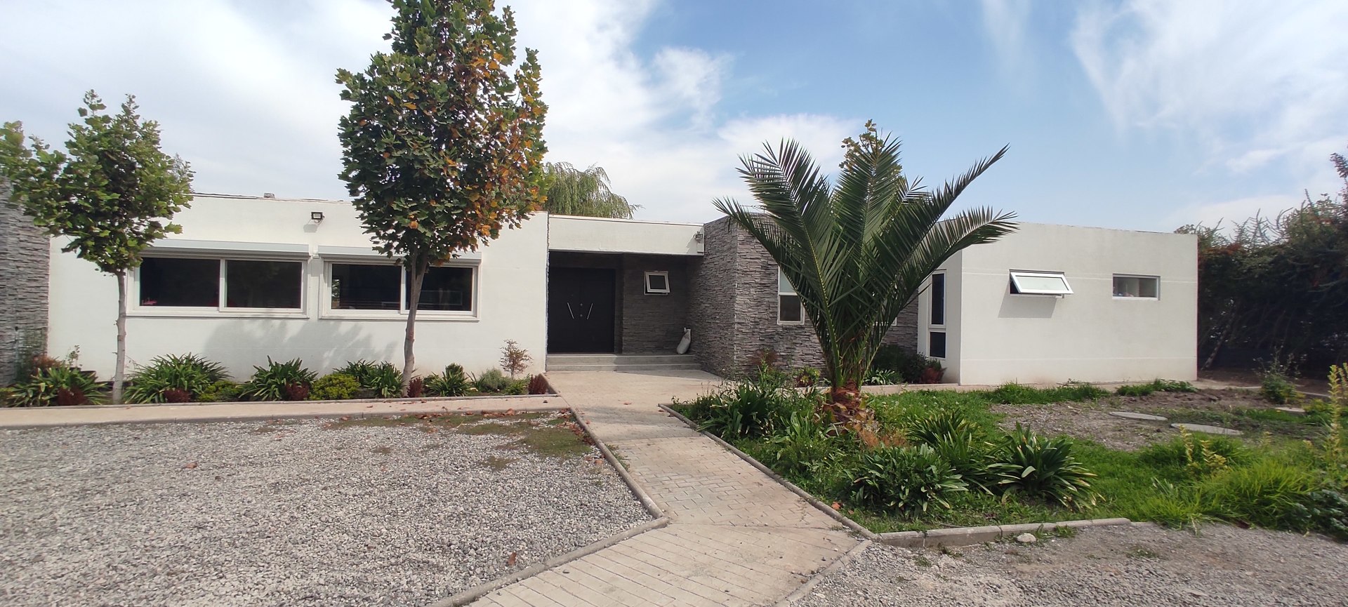 CASA MEDITERRÁNEA CONDOMINIO LOS JARDINES DE COLINA P20, CHICUREO