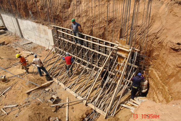 Foto: Armado de Muros de Contencion Sotano Nivel 1 de Presumax #309123