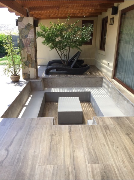 Asientos de concreto hechos en obra