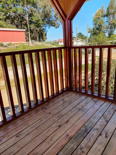 Balcón dormitorio principal, segundo piso.