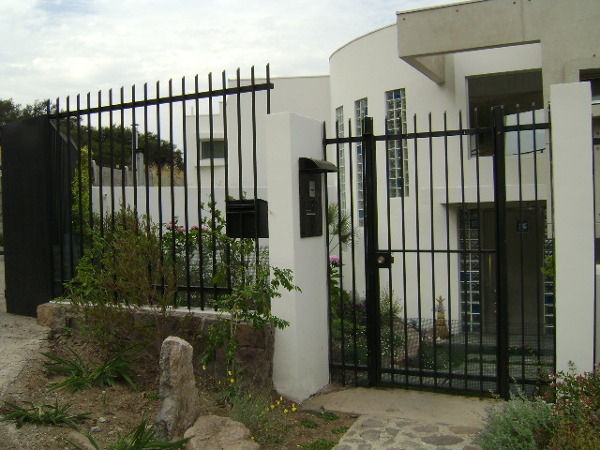 Construcción Casa Jequier