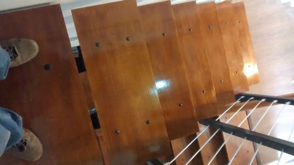 Diseño, fabricación e Instalación de Escalera