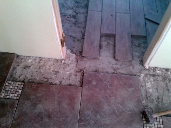 Encuentro en proceso de cerámica y porcelanato