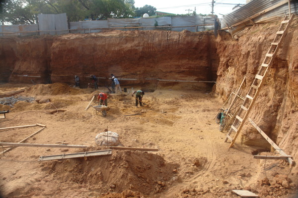 Excavacion para bases de pilotes