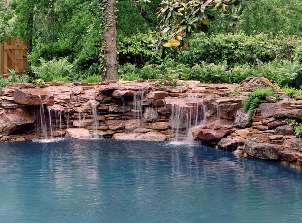 piscina cascada