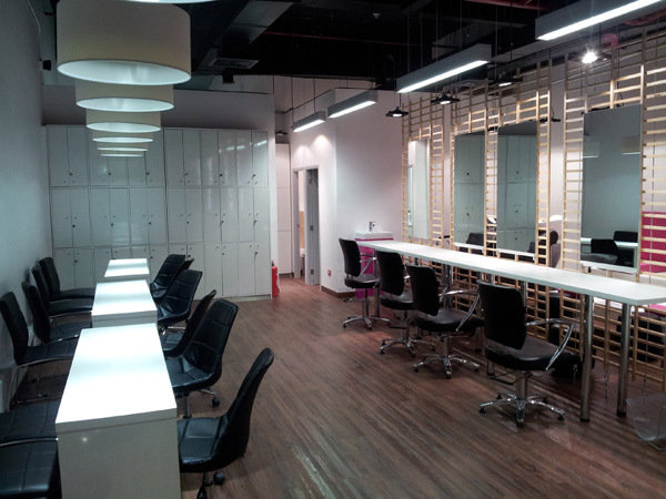 REMODELACION LOCAL LA REINA