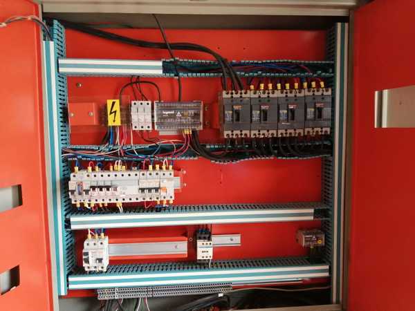 Tablero de fuerza principal