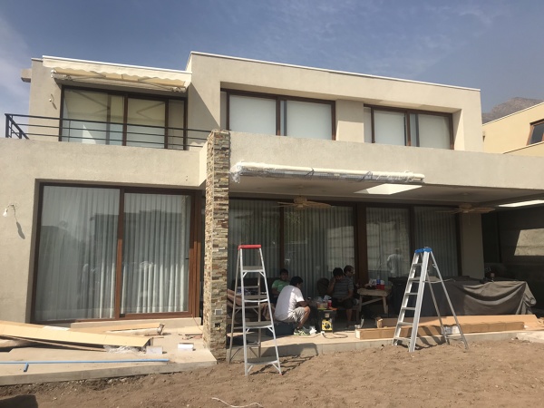 Toldo proyectante