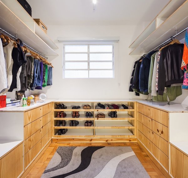 vestidor de madera