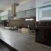 Cocina remodelada a nuevo