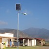 Luminaria solar en parcela de agrado o condominios