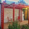 Pérgola con techo de policarbonato