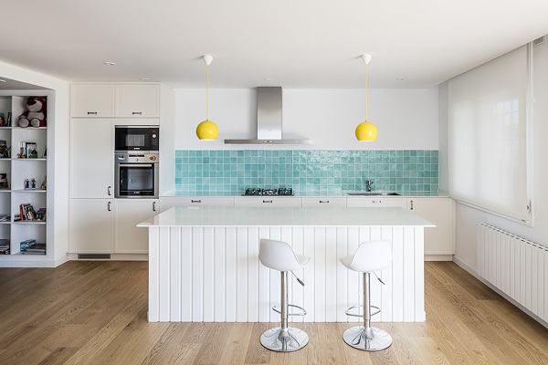 ¿Cuál es el materiar que aisla del frio y el calor para usar en techos?