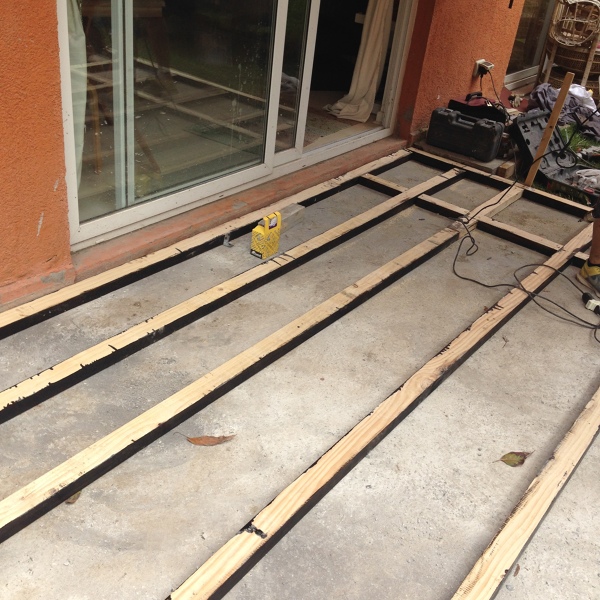 Necesito saber precios de un deck 